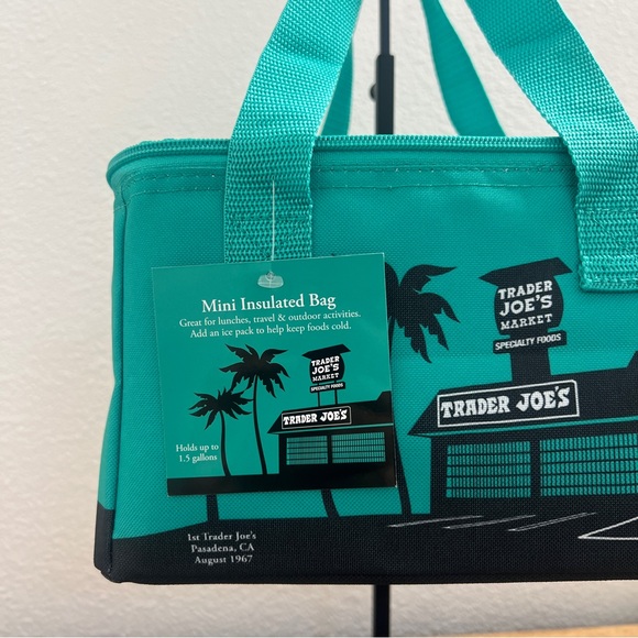 NWT Trader Joe’s Teal Blue Mini Insulated Tote Bag - Picture 2 of 5